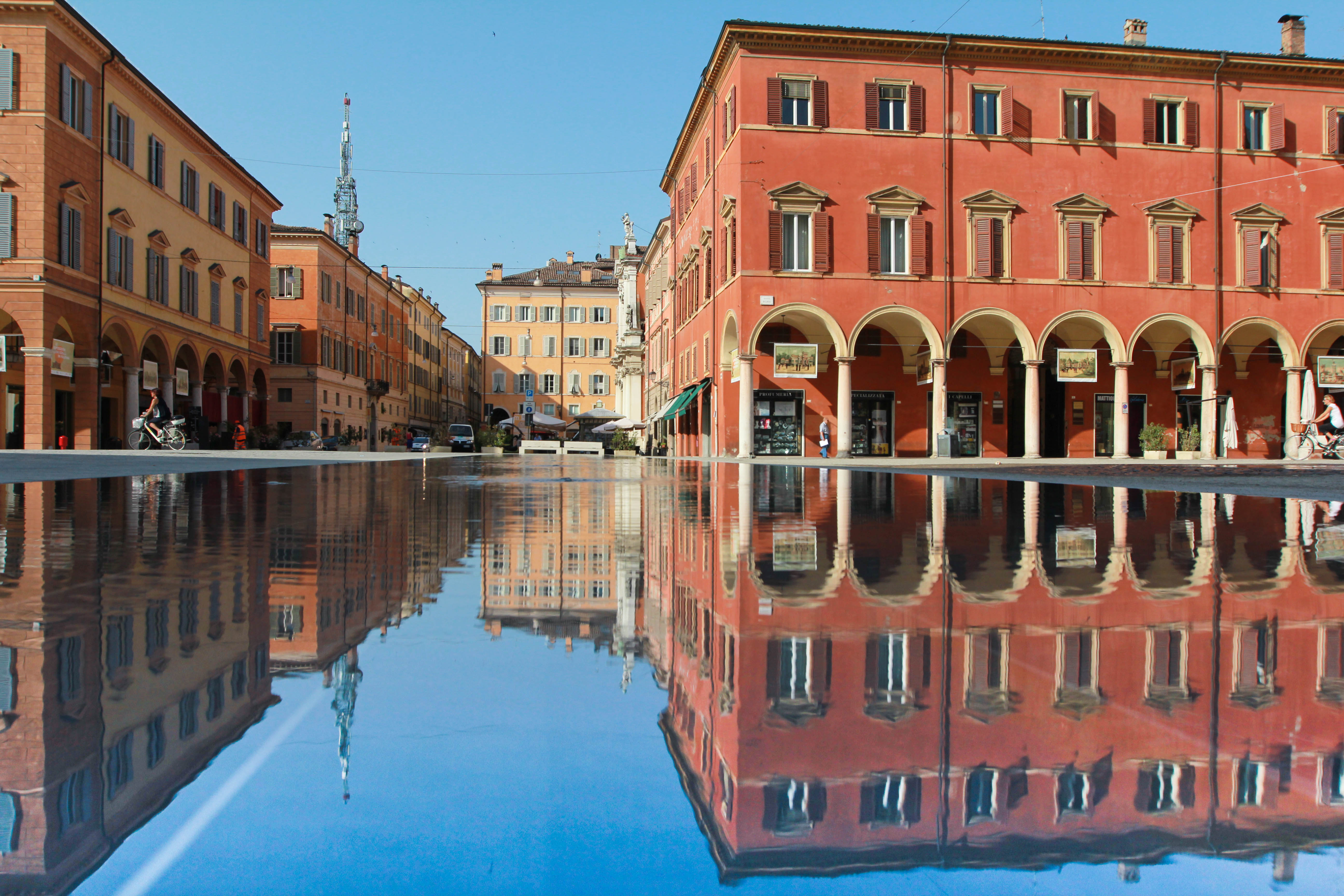 Emilia Romagna Città Darte Modena In 3 Minuti Travel Emilia