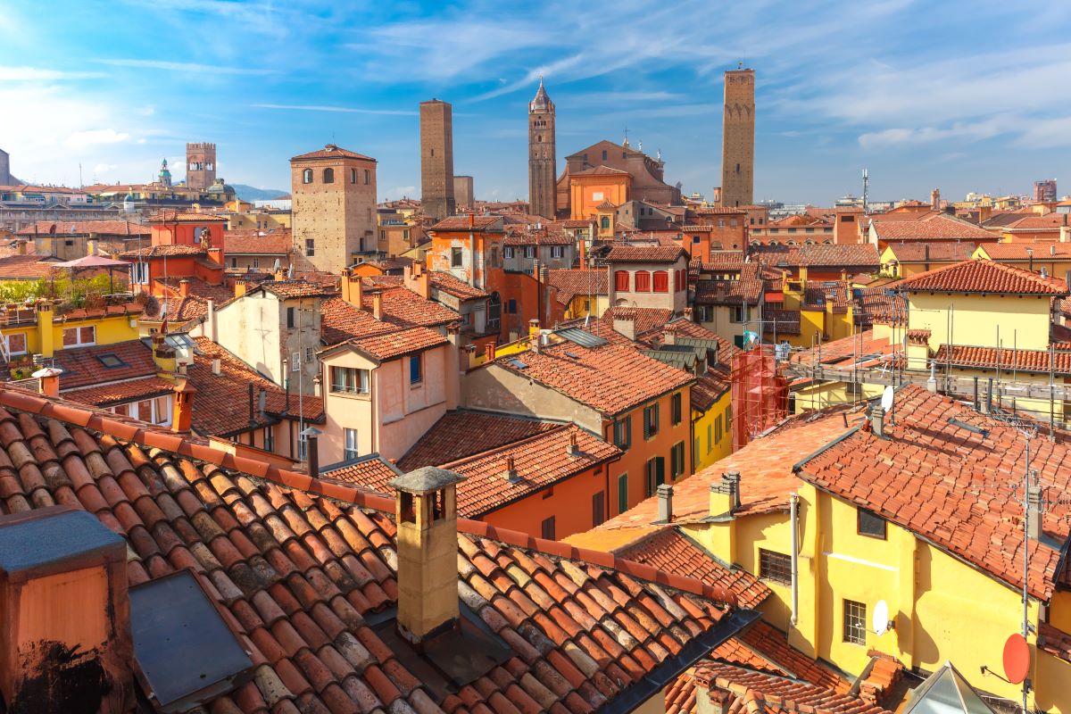 How to visit Catalani Tower, Bologna