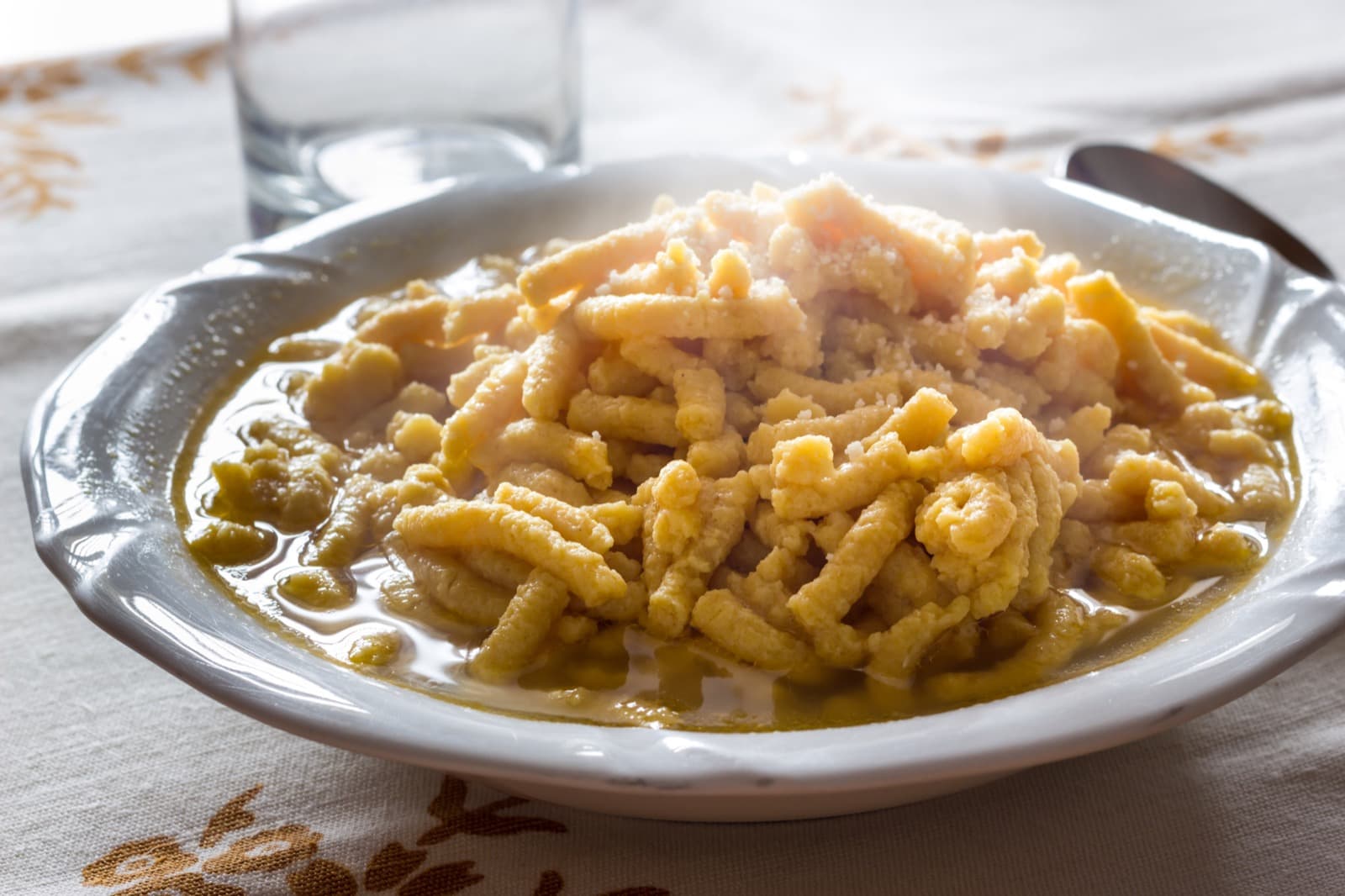 Passatelli in brodo Ph. FPWing via shutterstock