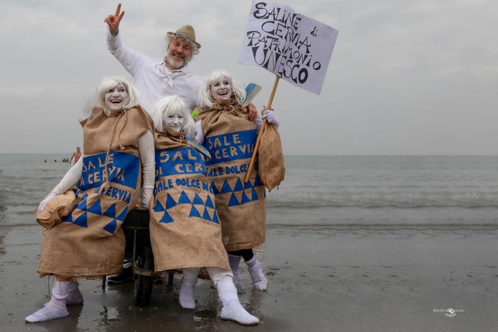 Tagliata di Cervia, Tuffo della Befana Ph. Proloco Riviera dei Pini via Facebook