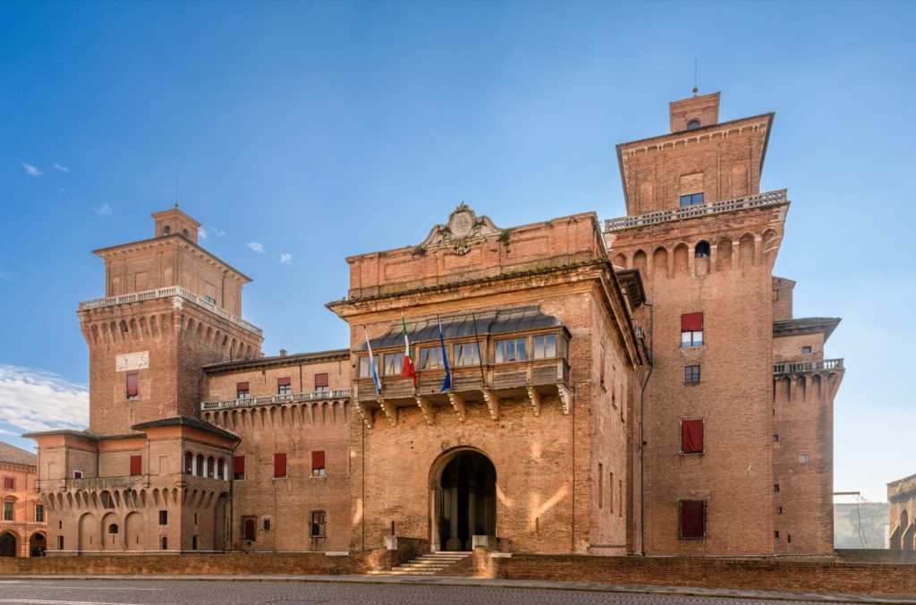 Ferrara, Castello Estense Ph. Dima Moroz via shutterstock