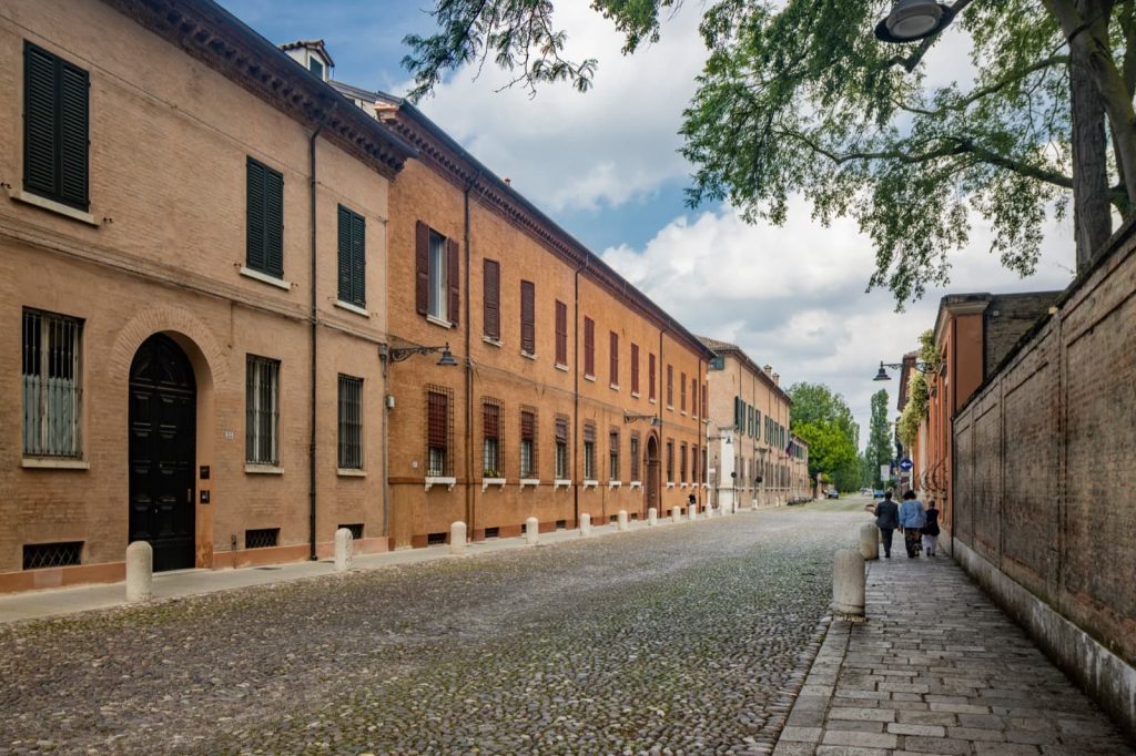 Ferrara, Corso Ercole I d'Este Ph. Ragemax via shutterstock